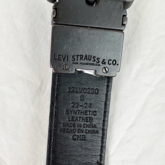 Levi Strauss Kids Reversible Brown & Black Belt - Picture 6 of 10